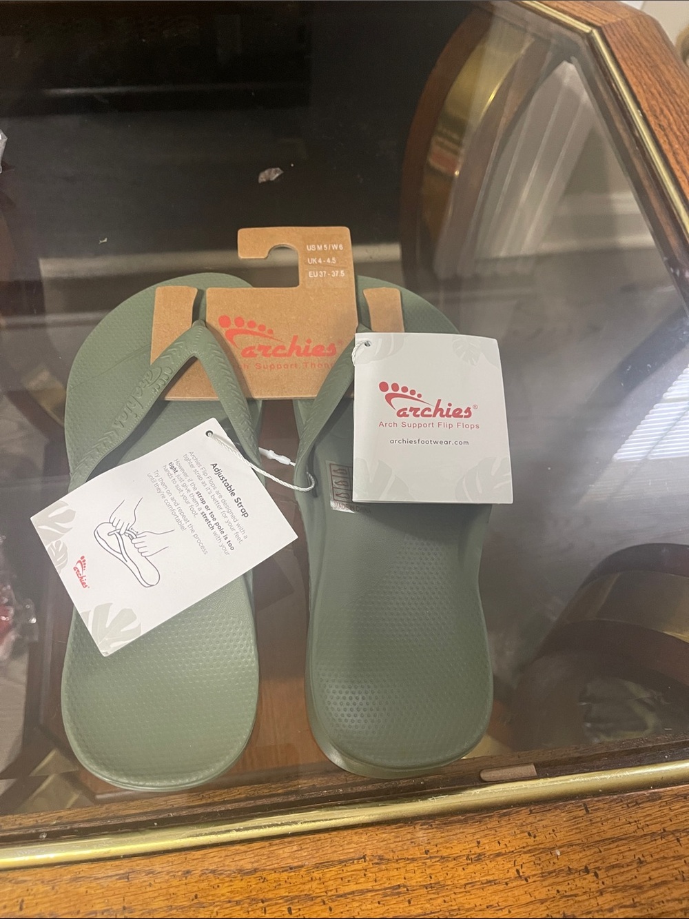 Archies Women's Olive Green Arch Support Flip Flops